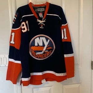 Islanders jersey great for the winter